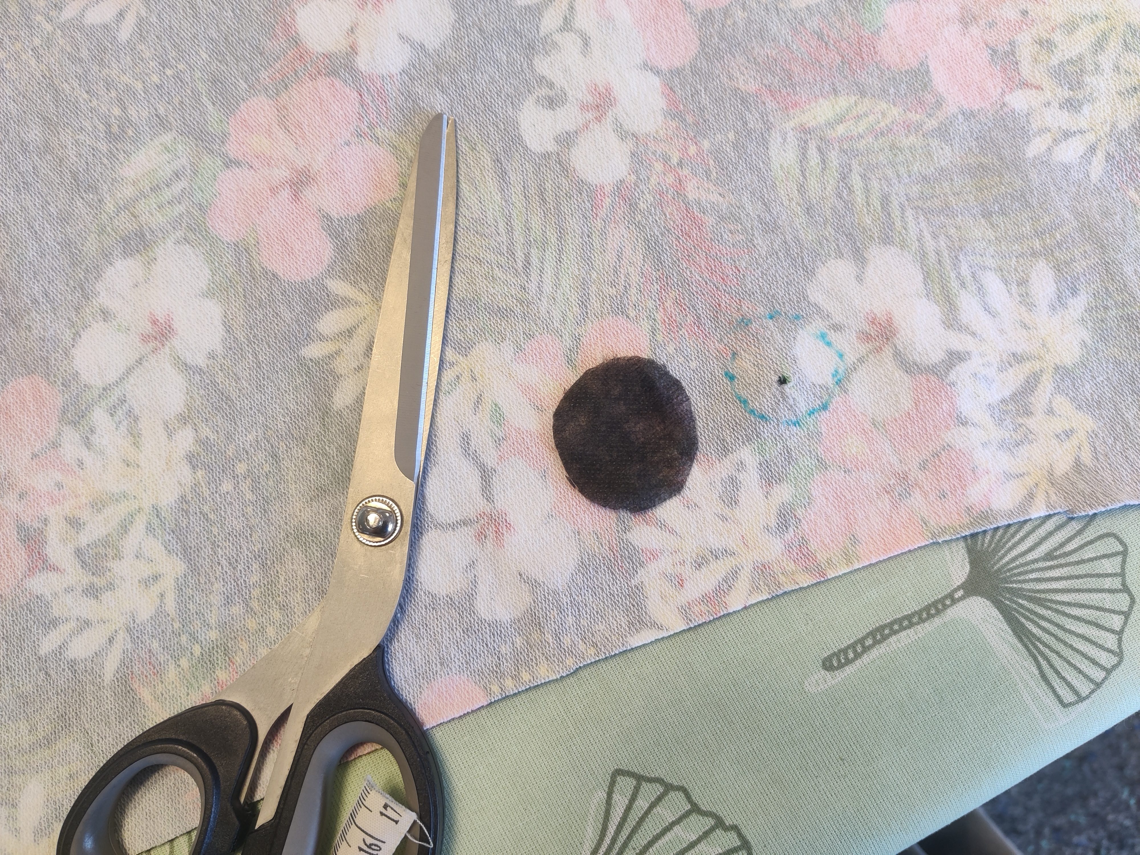 Gaatje fixen met Vlieseline